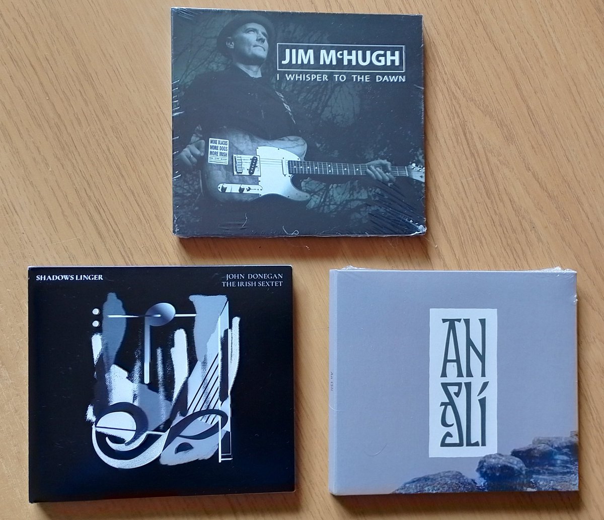 Pat O'Mahony (@patomahony1) on Twitter photo Three new/current #Irish albums that are about to hit the CD player in O'M HQ this week.
<a href="/jimmchughmusic/">Jim McHugh Music</a>
<a href="/johndoneganjazz/">John Donegan</a>
#BernardONeill #BrendanRing Three new/current #Irish albums that are about to hit the CD player in O'M HQ this week.
<a href="/jimmchughmusic/">Jim McHugh Music</a>
<a href="/johndoneganjazz/">John Donegan</a>
#BernardONeill #BrendanRing