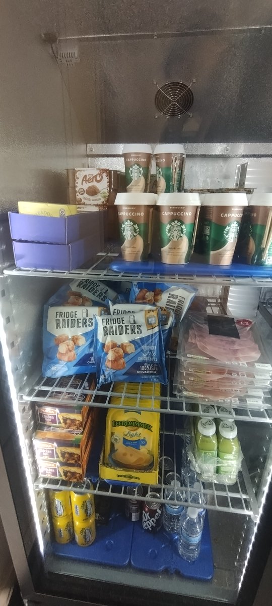 RT CastlelandBarry "Join us for our #foodshare service in Barry from 2pm onwards! Bring your own carrier bag, take a ticket &amp; join the queue. Our warm space is open too, where you can enjoy a free hot drink. ❤️ Please note that next week, warm space … "