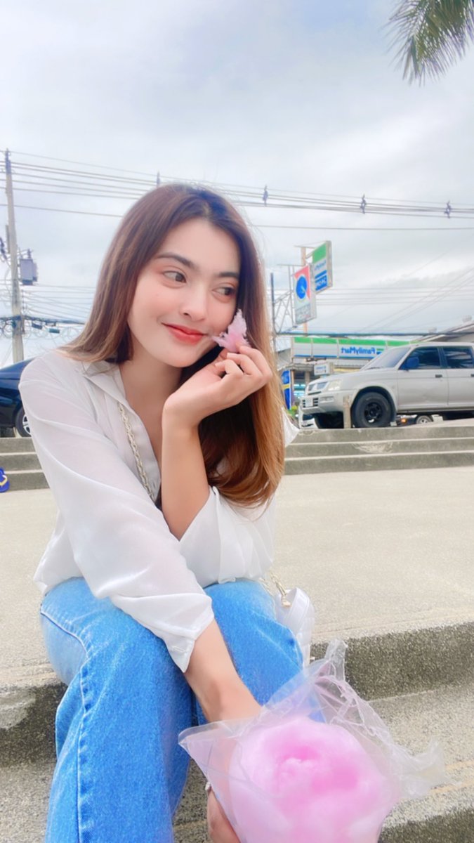 ถ้าเธอชอบคนหวานหวาน  เราเป็นเบาหวานเธอชอบมั้ยยย 😂😜