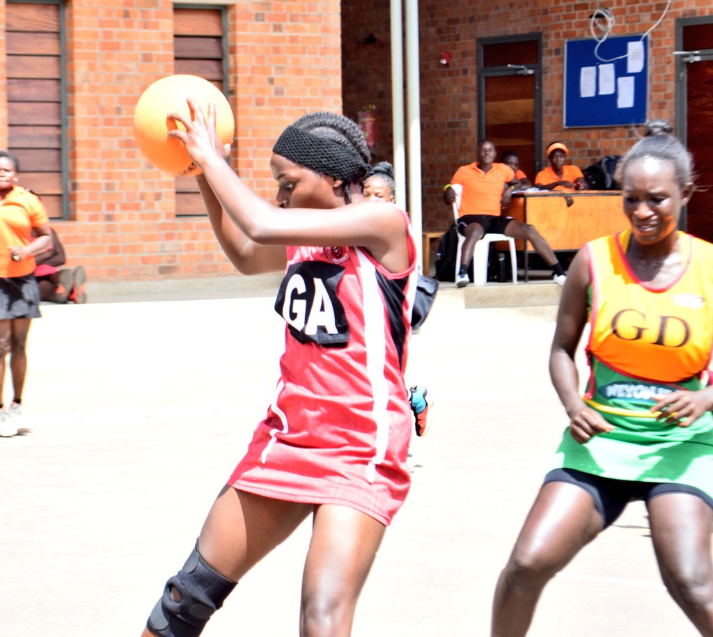 NetballUpdates1's tweet photo. #WednesdayAction | #Gametwo
FT'
Weyonje Netball Club 44-32 @AfricarenewalU
Q1: 12-09
Q2: 21-16
Q3: 33-25
Q4: 44-32
Two wins for Weyonje today!
#UNSL | #UNF256
@PlasconUganda @GOtvUganda @VBugerere @NBSportUg @thecreedsport https://t.co/Gg0YfAUGE1