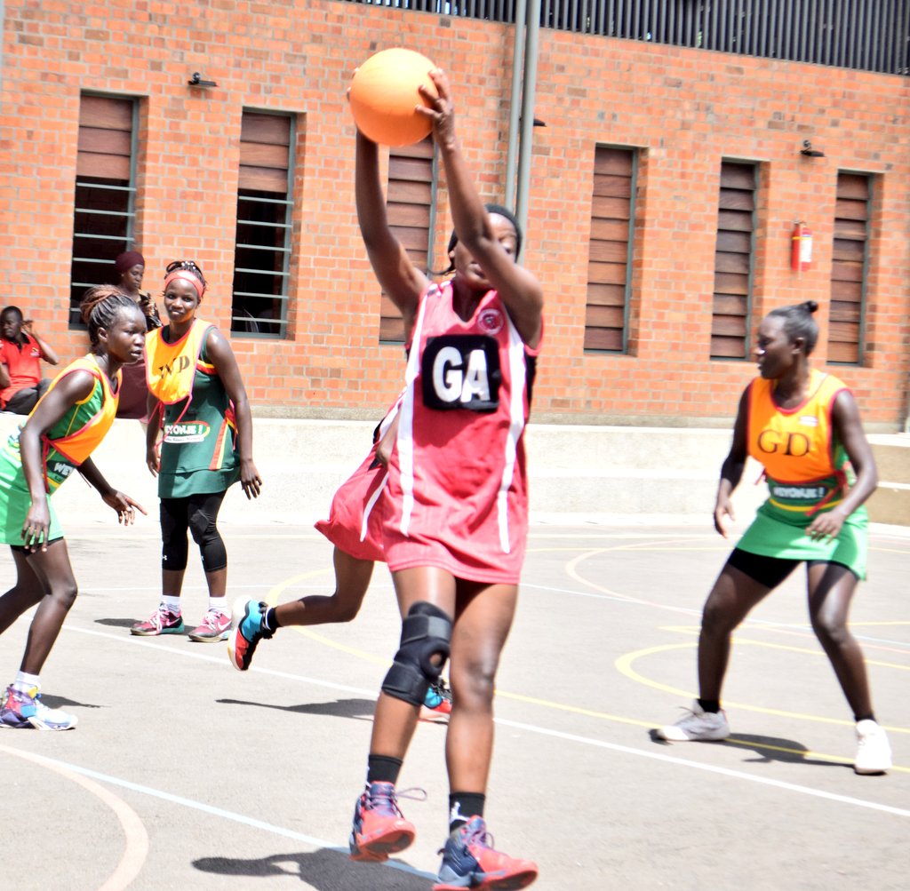 NetballUpdates1's tweet photo. #WednesdayAction | #Gametwo
FT'
Weyonje Netball Club 44-32 @AfricarenewalU
Q1: 12-09
Q2: 21-16
Q3: 33-25
Q4: 44-32
Two wins for Weyonje today!
#UNSL | #UNF256
@PlasconUganda @GOtvUganda @VBugerere @NBSportUg @thecreedsport https://t.co/Gg0YfAUGE1