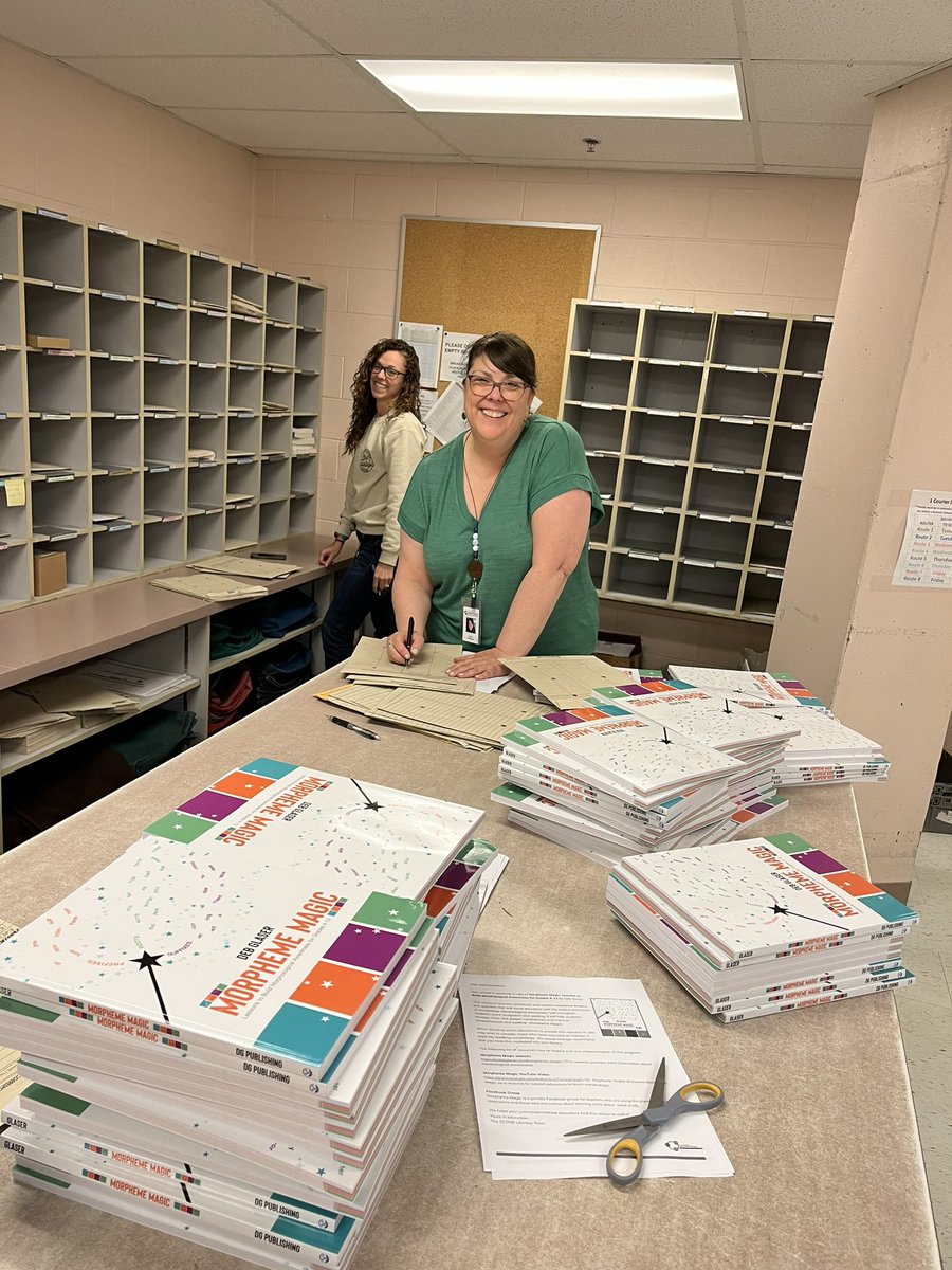 SCDSBliteracy (@scdsbliteracy) on Twitter photo SCDSB Gr. 4-8 educators! This exciting new word study resource should be arriving in schools this week! <a href="/SCDSBProgram/">SCDSB Student Achievement</a> SCDSB Gr. 4-8 educators! This exciting new word study resource should be arriving in schools this week! <a href="/SCDSBProgram/">SCDSB Student Achievement</a>