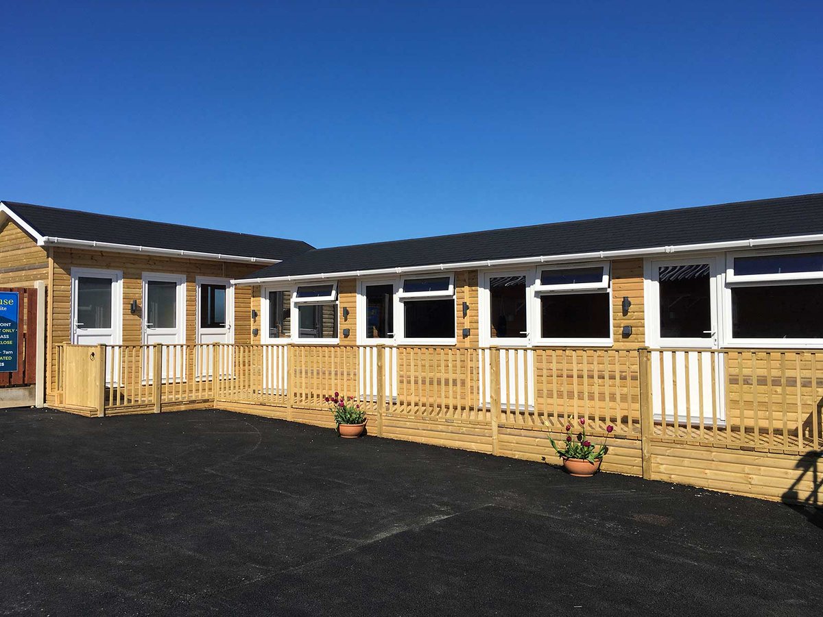 New to Bunkr is Beacon House Bunks - located near Flamborough and the North York Moors - and is perfectly situated for a trip to York.

Check it out below:
bunkr.co.uk/accommodation/…

#northyorkshire #northyorkmoors #northyorkshirecoast #flamborough #accommodation #bunkhouse