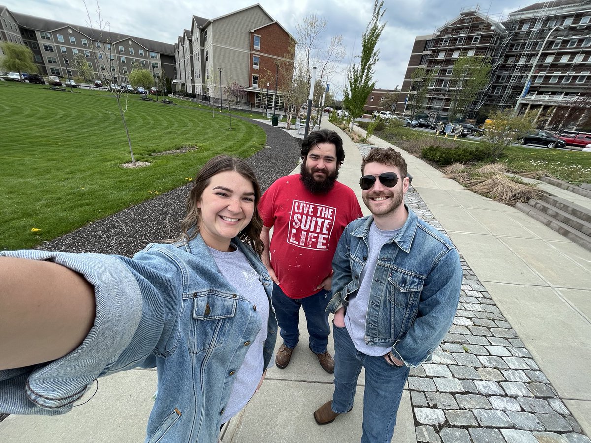 CollegeSuitesWS's tweet photo. Out for a stroll in beautiful Schenectady sporting our denim for #SAAM👖🌤️ To learn more about Denim Day and the importance of Sexual Assault Awareness Month follow this link: https://t.co/lbrGZu4wWg #thesuitelife #livelearnrelax https://t.co/0aDsGyYYPb