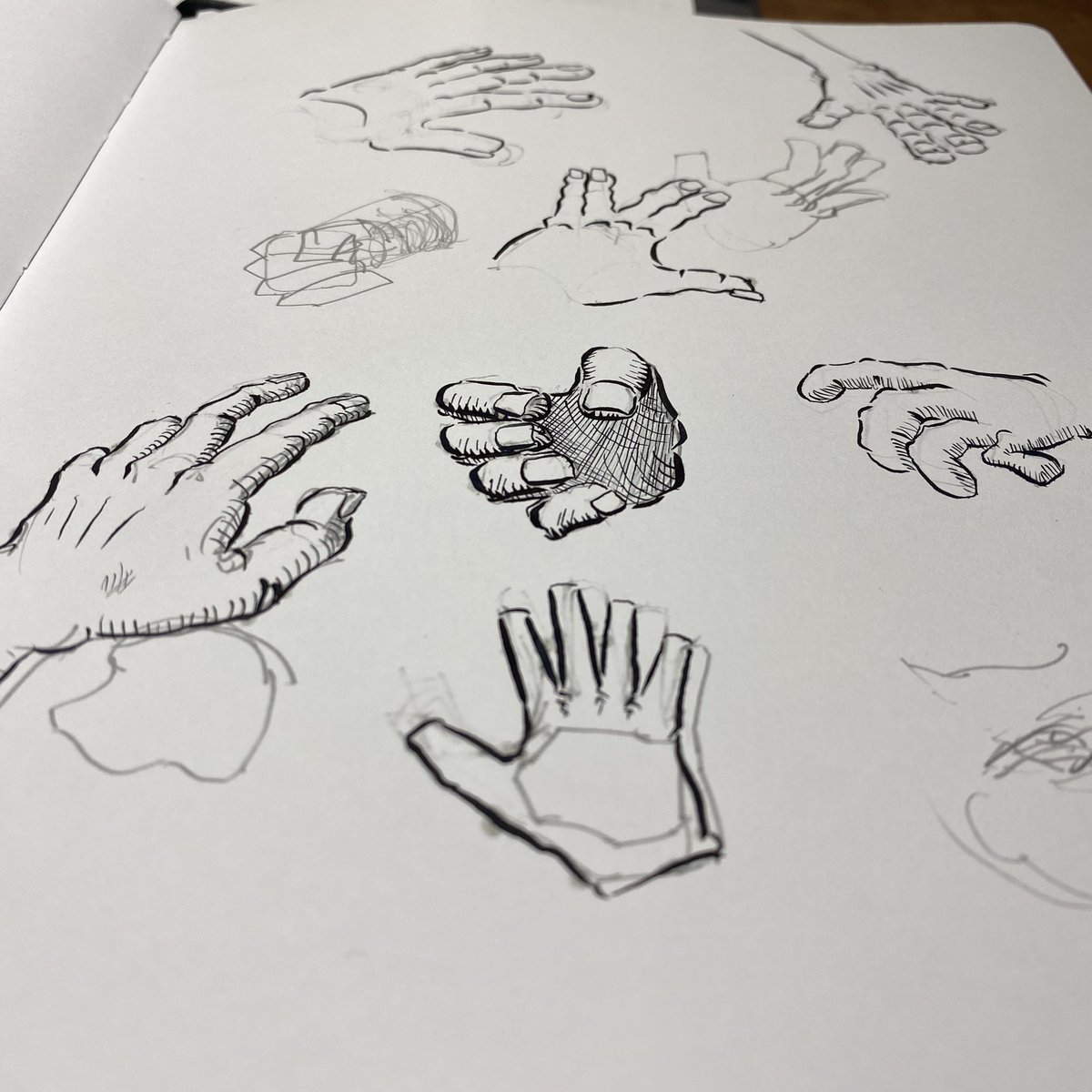 today’s #warmup, practicing with that G nib
I LIKE IT. i’m new to the dip pens, but to me this feels like a bigger hunt 102, and i like that
#comics #comicArt #indieComics #hands #ink #dipPen