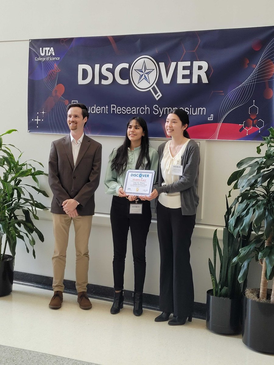 Nathan Brown (@oslrocks) on Twitter photo Huge 🎊✨🎈congrats 🎈✨🎊to Diana and <a href="/meiyingcinskip/">cindy lou</a> for their 🏆winning presentation at the <a href="/UTAScience/">UTA Science</a> DISCOVER showcase!!! <a href="/UTA_GeoSoc/">UTA Geo Society</a> <a href="/UTAEarthScience/">UTA Earth & Environmental Sciences</a> Huge 🎊✨🎈congrats 🎈✨🎊to Diana and <a href="/meiyingcinskip/">cindy lou</a> for their 🏆winning presentation at the <a href="/UTAScience/">UTA Science</a> DISCOVER showcase!!! <a href="/UTA_GeoSoc/">UTA Geo Society</a> <a href="/UTAEarthScience/">UTA Earth & Environmental Sciences</a>