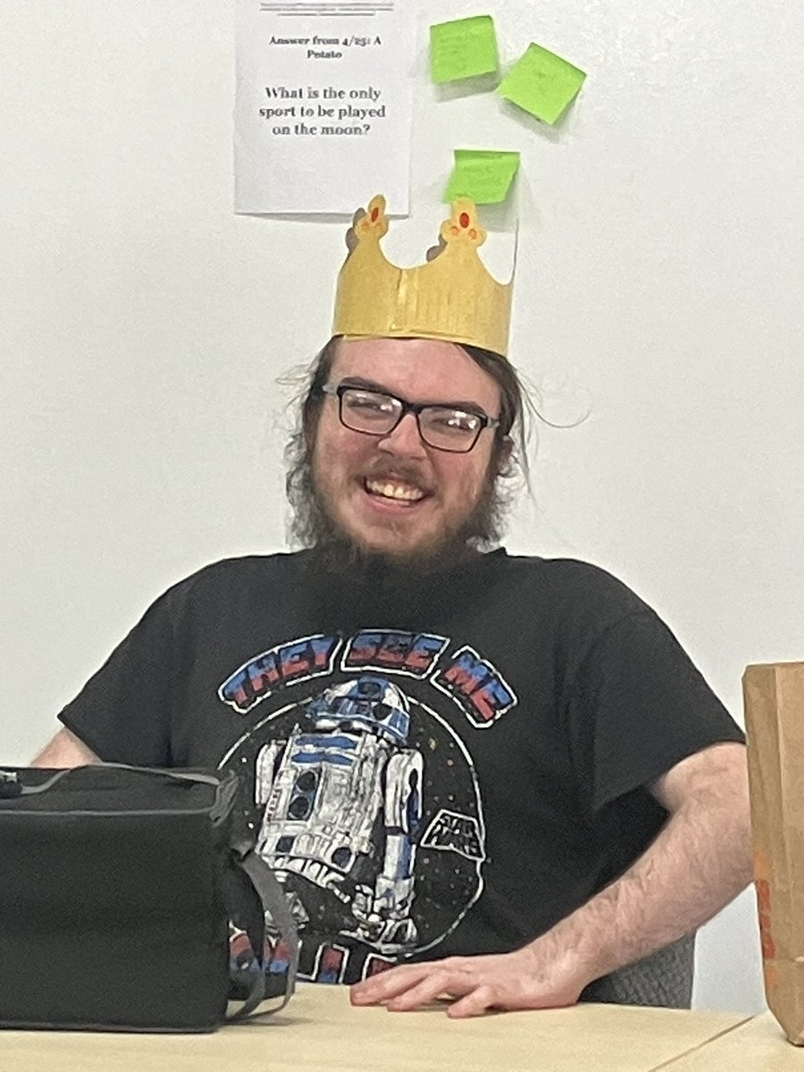 SpiritHorse1's tweet photo. @Wendys this @BurgerKing lookin dude stopped in…. Where’s the Wendy’s army to oust him https://t.co/OXfMsEwBAe