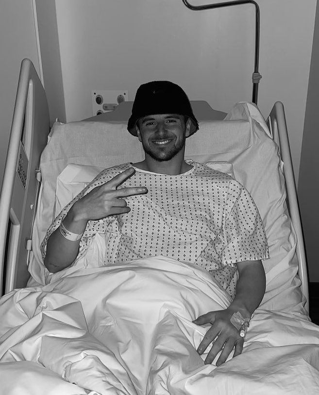 LDNFootbalI's tweet photo. Get well soon, Mase. 💙 https://t.co/fhl930wmQi