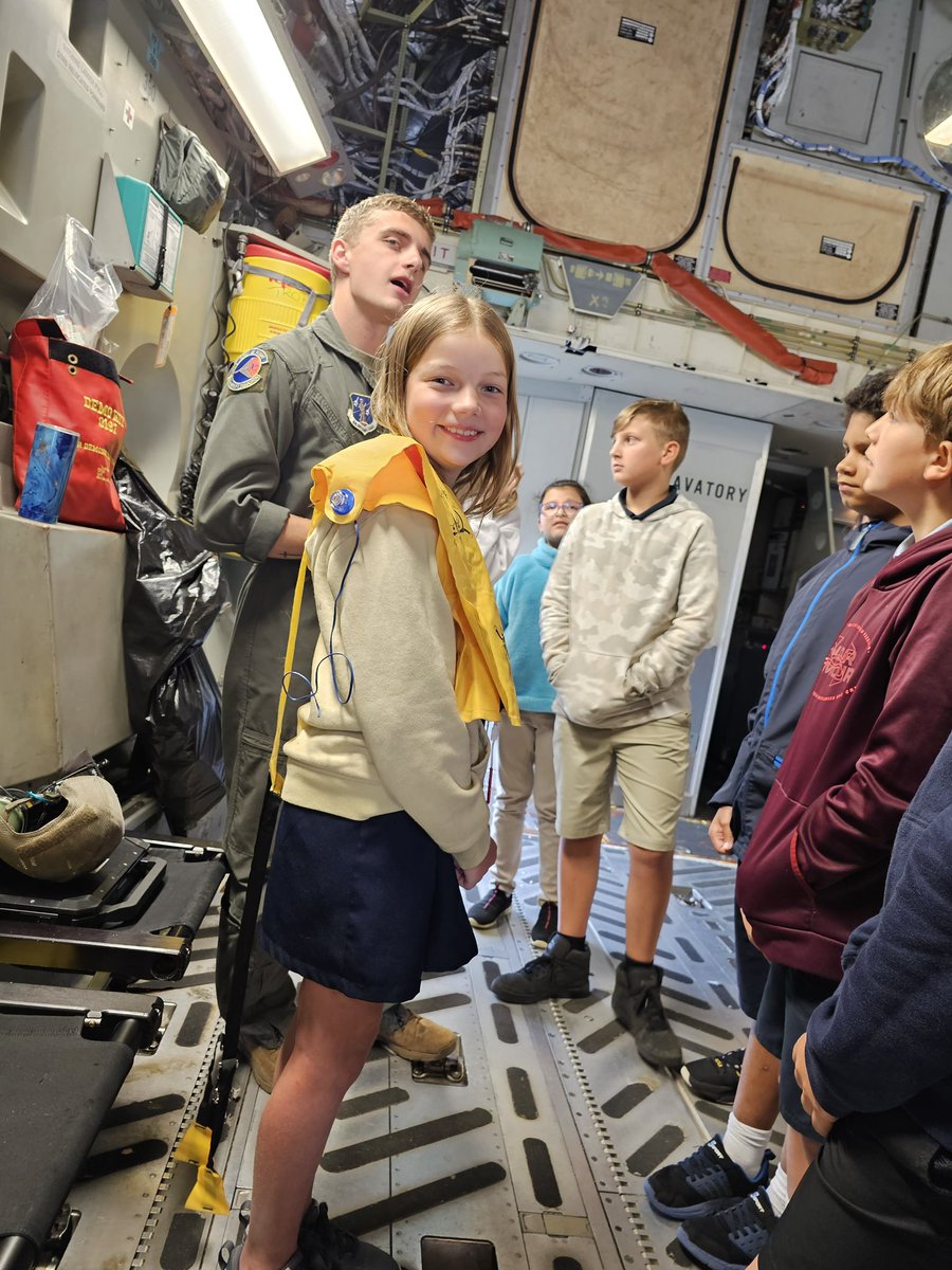 lcs_denver's tweet photo. Fifth grade students are spending the day at Starbase, where they’re encouraged to participate in challenging “hands-on, minds-on” activities in STEM.
Today, they got to tour a C-17 plane!
#lincolncharterexperience #LCSstem #starbase https://t.co/RV3NZ5cHr9