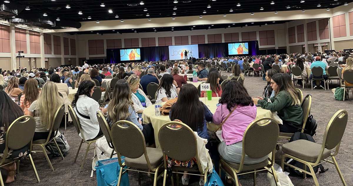 Principal Wayman opening keynote at #boostconference! Close to 3,000 expanded learning professionals here listening to the importance of Love - Dreams - Respect - Voice 💛