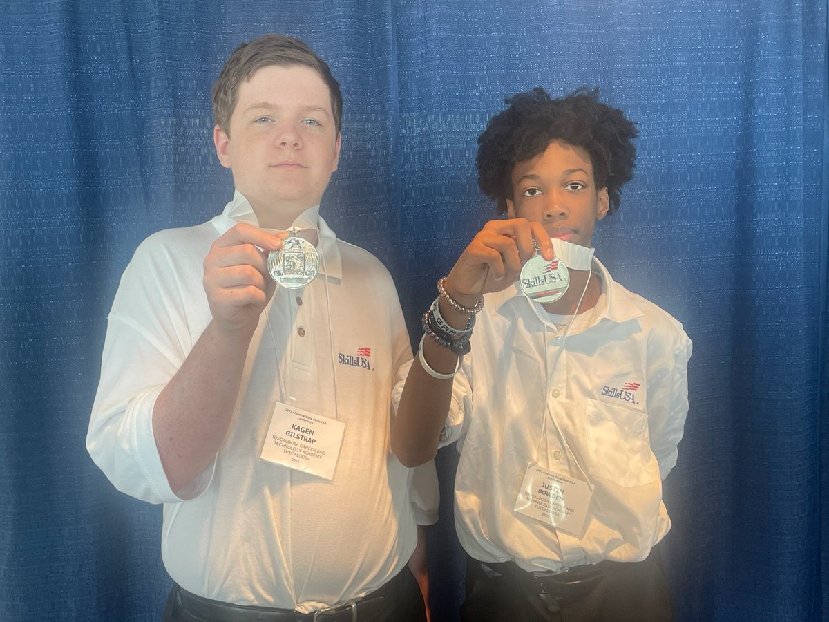 iharpjunior's tweet photo. Just gotta brag. My students..state champions again.  Headed to Nationals in Atlanta...3rd straight year!
1st Place GOLD in Broadcasting
2nd Place SILVER in Video Production
Proud teacher!
@TCTATuscaloosa
@MikeDaria
@kknorstrom @RyanBK23 @MarvinLLucas @BranchJetta @TCSBoardofEd https://t.co/5DJXGrfiFE