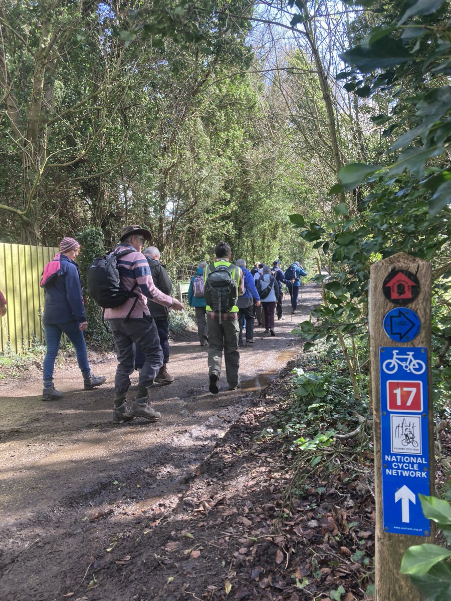HeartofKentWalk's tweet photo. On Friday 24 March, Therese took 16 walkers with her on the 'Walk on the North Downs Way, Hollingbourne to Lenham'

Therese shared her knowledge of local history along the route and there was a stop at Percy the Pilgrim, with many using this as an opportunity for some photos. https://t.co/lIp4LiyMJi