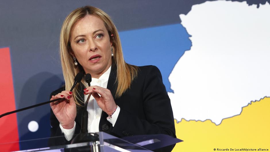 DW на русском tweet media