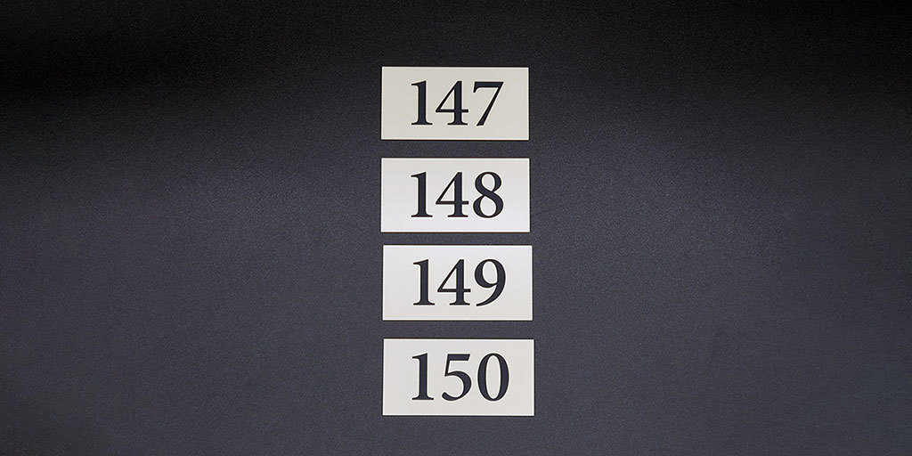 Image360KC's tweet image. Engraved number signs for Aspen Lodge Apartments in Overland Park, Kansas
.
#InteriorSign #Signage #ADA #RoomNumber #Wayfinding #Apartments #Leasing