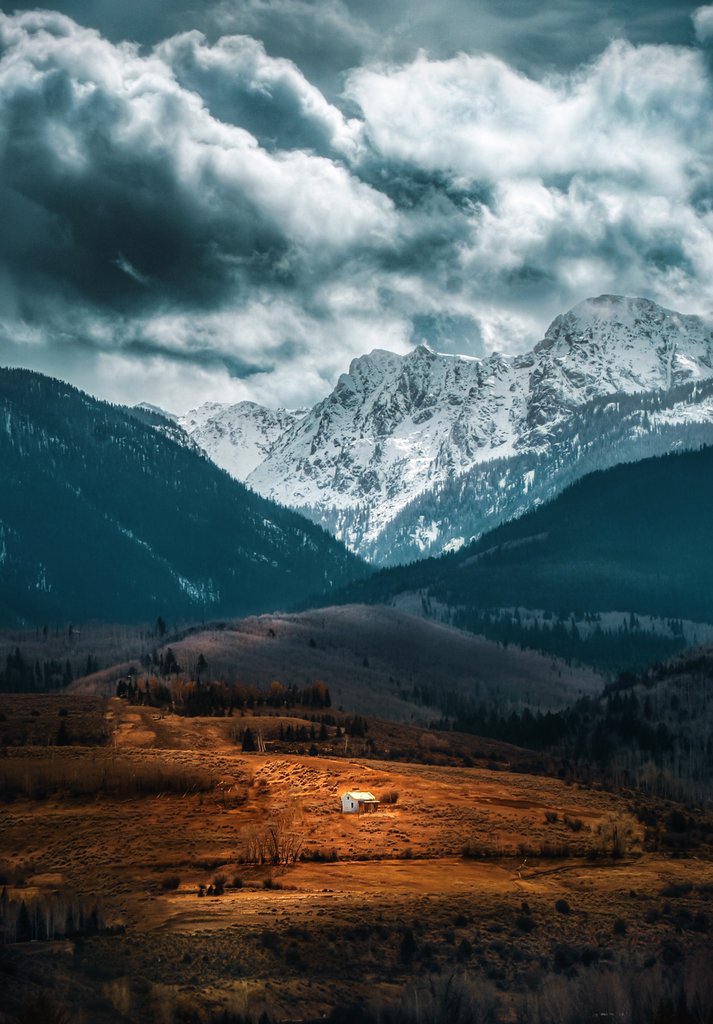 openshutter21's tweet image. Tip of the day: When you&apos;re color grading in #Lightroom or Photoshop, keep each adjustment subtle and just keep building adjustments. Then come back in the morning and see the accumulated effect. This immediately made me better. 

#photography #mountains