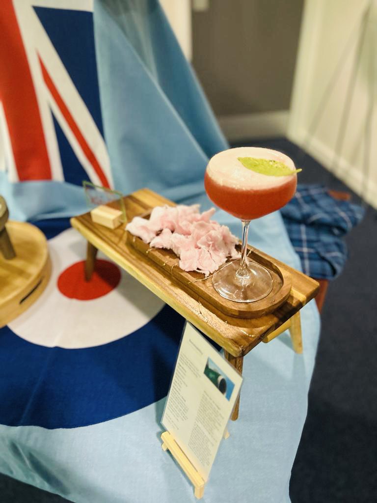 VictoriaTonkin's tweet photo. RAF Skills- Complete!! 

Open Flambé- Bronze + Best in Class
Open Mixology- Silver + Best in Class

@Def_Chef_School @RAF_Logistics @AirGroundSteward https://t.co/WYYwEyI9Sw