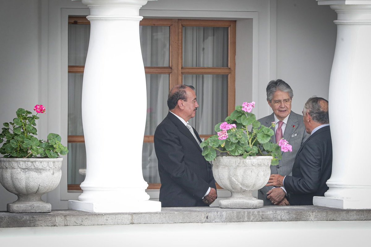 Guillermo Lasso tweet media