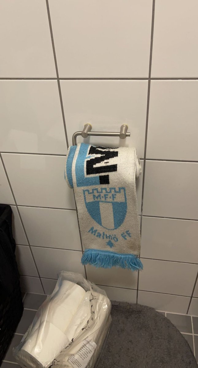 helmerssons's tweet photo. Bajsa på Malmö! https://t.co/Z6lUMzj88Q