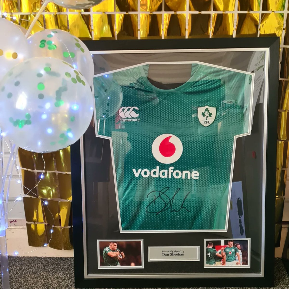 katiehodge89's tweet photo. Mairghréad had a great day yesterday for her 14th! Think this was by far her best present.
#dansheehan #irelandrugby #rugbygirl #rugbyunion #HAPPYBIRTHDAY https://t.co/BGBXMyLOgm