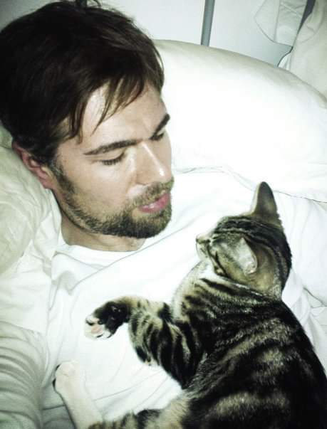 Lee Binding tweet media