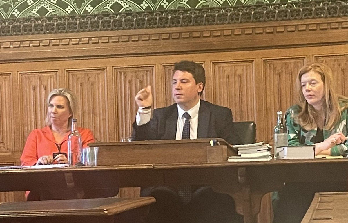 AnneFairweather's tweet photo. Good discussion @finres_appg on mental health and financial resilience @HouseofCommons this eve. The intersection of financial services, state benefits, employment practices and much more. https://t.co/OKuh3Sw6yA