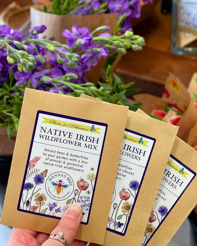 Green fingers? 💐 🌱 🪴 

Just in are these Irish wildflower seed mixes - perfect for inviting those buzzing bees to your garden this summer 🐝 

Or if you’re more of an admirer than a grower we’ve got fresh flowers in store as usual 😉 

#irishflower… instagr.am/p/Crf37TyIYug/