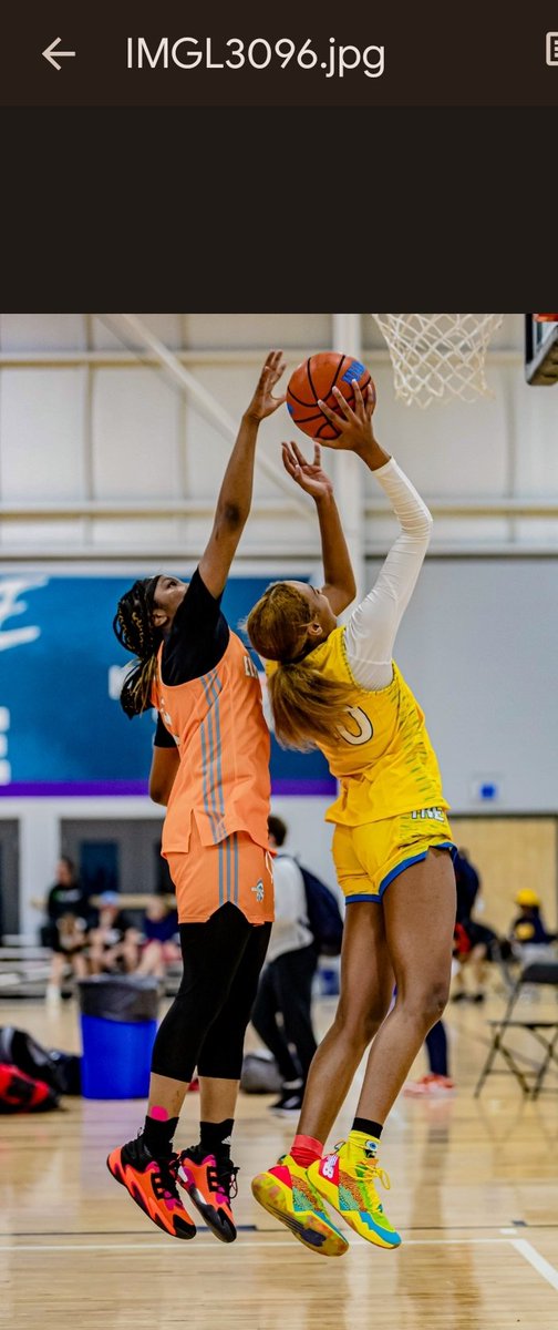 Elevate_Elite's tweet image. 2025 G 5'9 @amori_jarrett11 plays on 17s &amp;amp; continues to make a huge impact! Already an elite scorer; she's been a playmaker. Already tops in assists w/ game high 6!

Adidas All-American✔️
Top scorer in Adidas✔️
15+ offers✔️

Best Stat was 22 deflections in 3 games! #2wayplayer