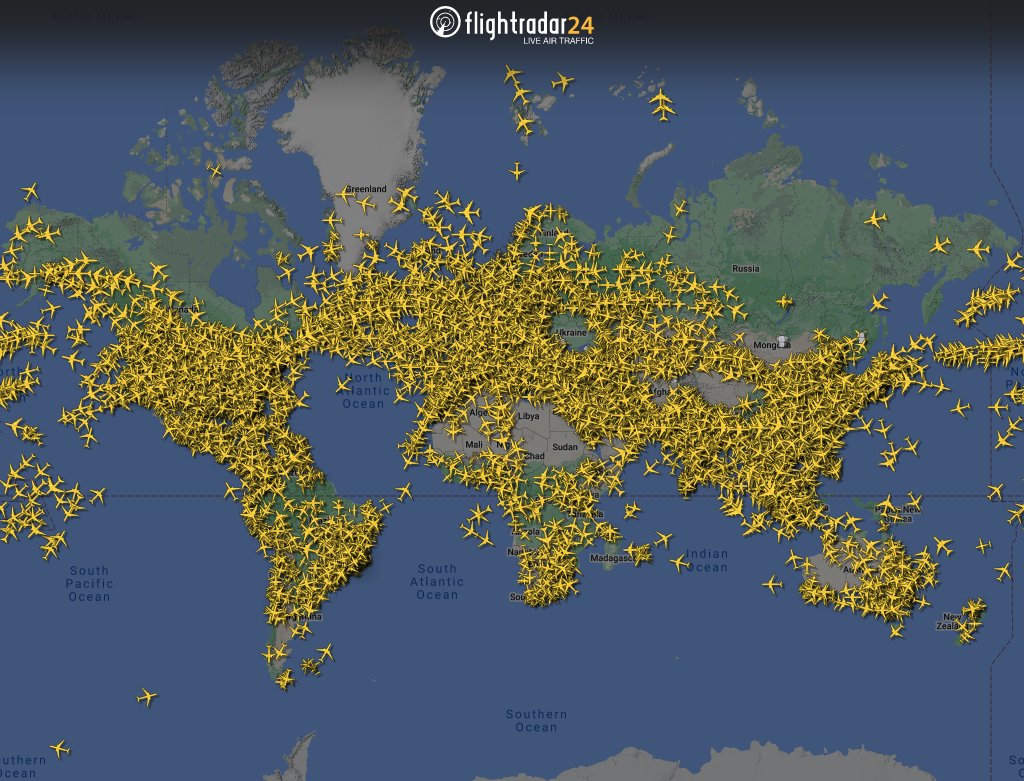 Happy #WorldPilotsDay to those flying the 16,000 flights in the air now and all those on the ground waiting for take off clearance.