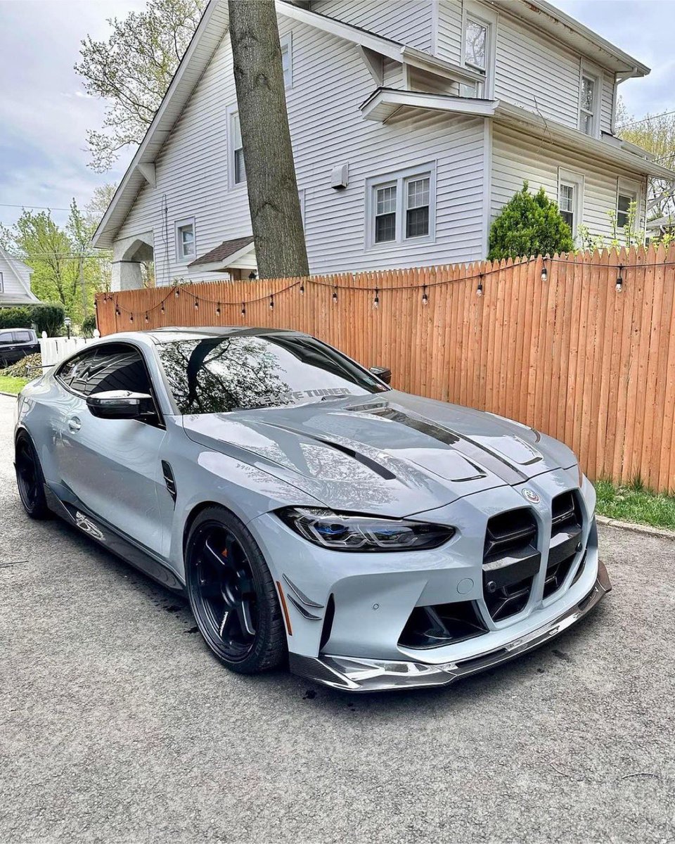 motorforms's tweet photo. Beautiful BMW M4 🪩 https://t.co/WjJ9dGckiL