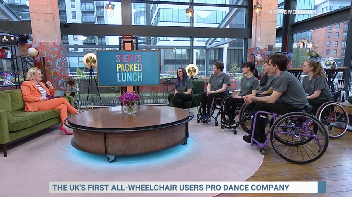 So brilliant to see Propel Dance Company on @PackedLunchC4 just now! Great work @wheelin_free Helen, @jpowellmain, @laurenmtin, @kulkat2, @RebeccaFowler16 & Ayuna. Catch up if you can @Channel4!

#PropelDance #InclusiveDance #thesnowqueen #dance #wheelchairdance #theatre