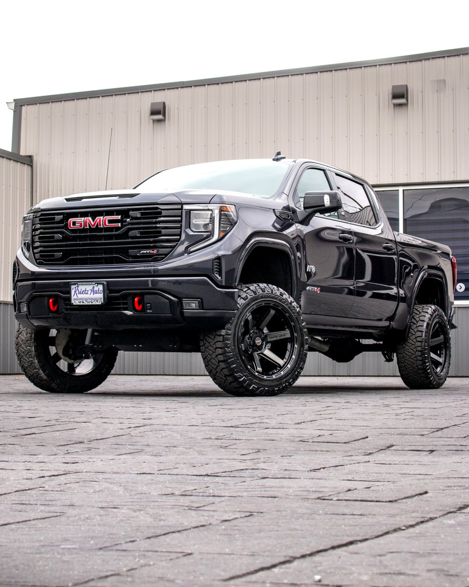 4PlayWheels's tweet photo. We all know how @krietzcustoms does 4PLAY…
 
  2022 GMC Sierra 1500 AT4
22x12 4Play 4P63 Wheels
6" RC Suspension Lift
35x12.5x22 @nittotire

#4playwheels #liftedtrucks #gmctrucks #gmc1500 #gmcat4 #sierradenali #at4 #sierra #nitto   #4p63 #krietzcustoms https://t.co/3ivHyjmJla