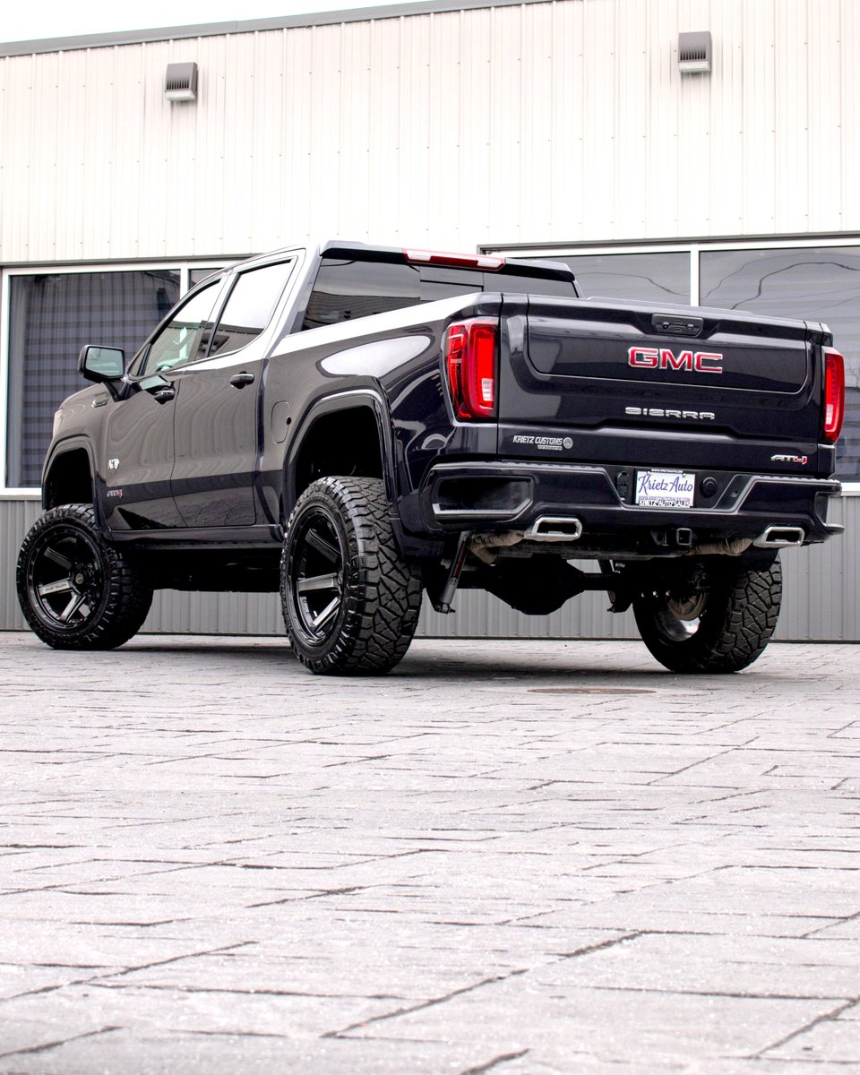 4PlayWheels's tweet photo. We all know how @krietzcustoms does 4PLAY…
 
  2022 GMC Sierra 1500 AT4
22x12 4Play 4P63 Wheels
6" RC Suspension Lift
35x12.5x22 @nittotire

#4playwheels #liftedtrucks #gmctrucks #gmc1500 #gmcat4 #sierradenali #at4 #sierra #nitto   #4p63 #krietzcustoms https://t.co/3ivHyjmJla