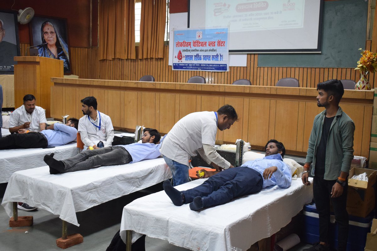 AnandCampus's tweet photo. Anand Engineering College Technical Campus, in association with Lokhitam Charitable Blood Centre Agra, organized a “Special Blood Donation Camp” as per the directives of the Government of Uttar Pradesh.
#Anandcampus #shardagroup #blooddonation #SGI https://t.co/MIVrQliYW0