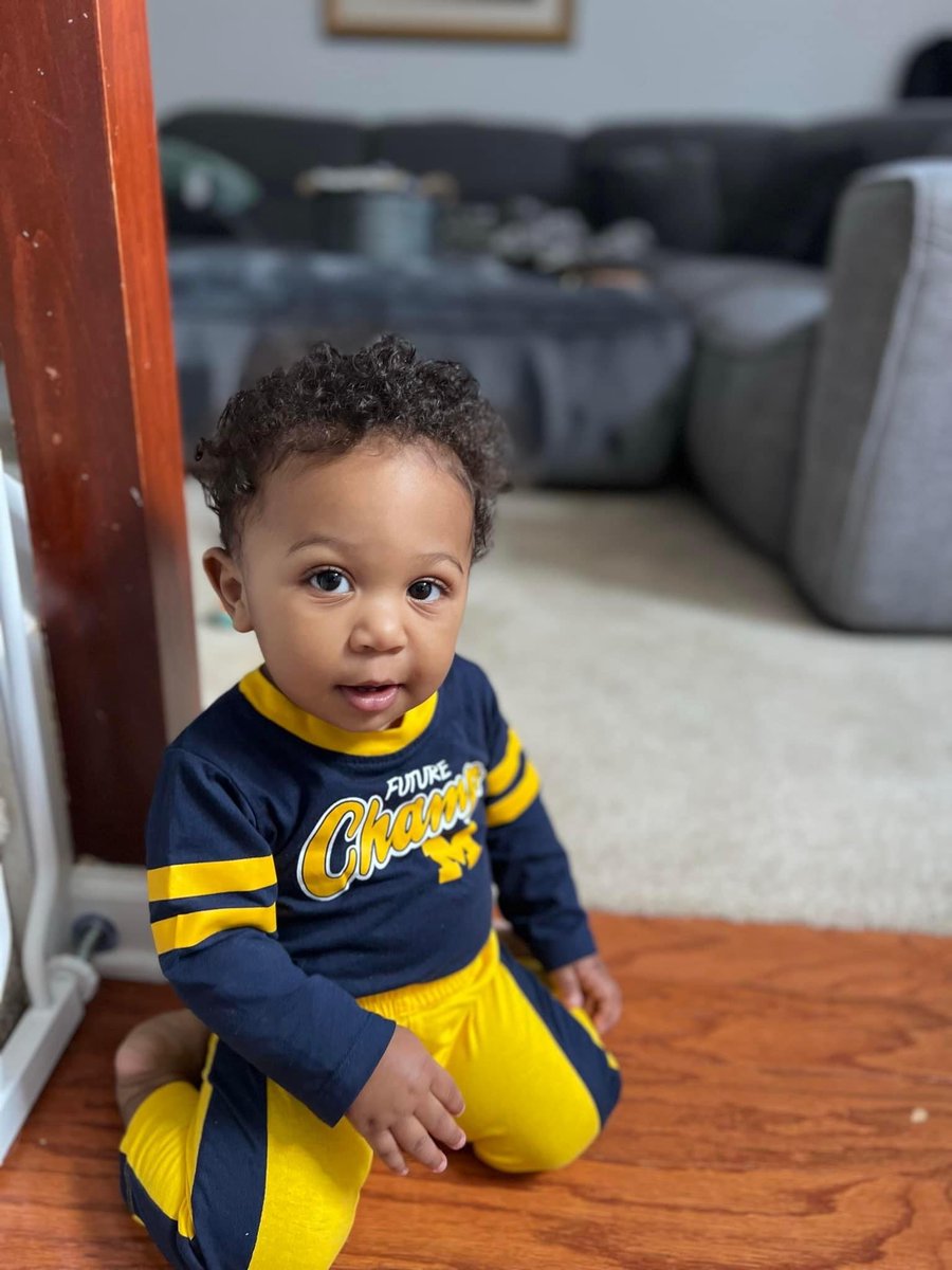 REALDonThomas's tweet photo. BUDDY BOY turns one today!!!
Happy Birthday, Nephew!!! #GoBlue #FutureWolverine https://t.co/JVlUZVgEGy