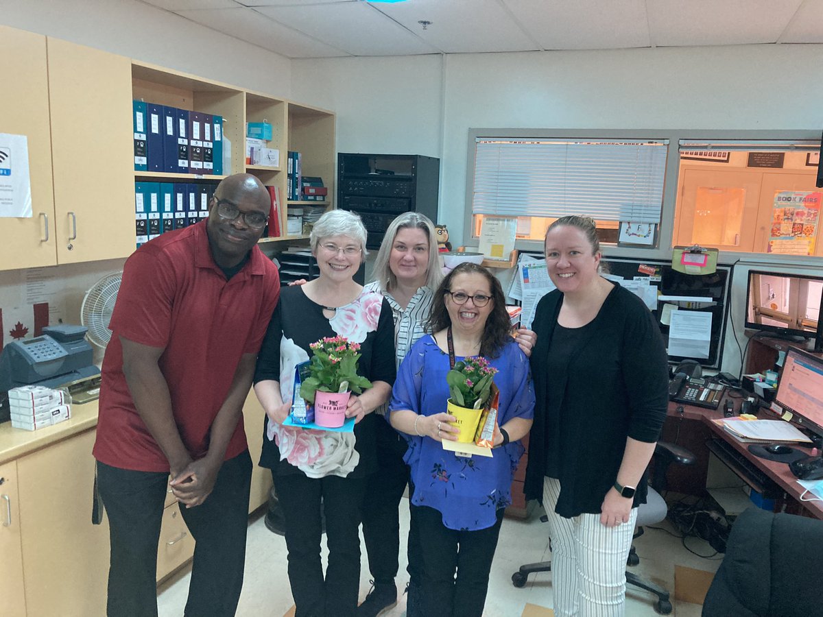 It’s Administrative Professionals appreciation day! We are so thankful for Michelyn and Kate! They keep things running smoothly in our school!