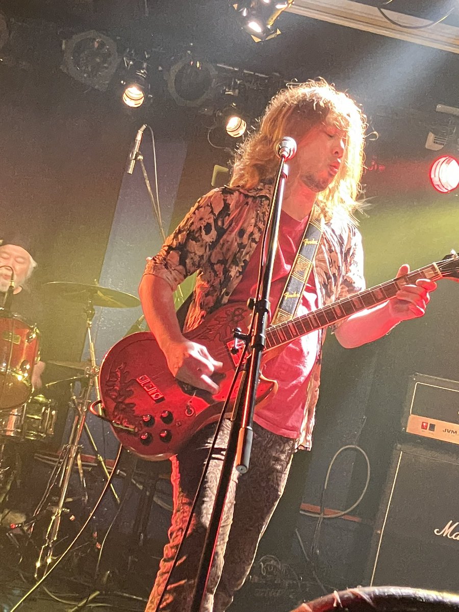 PQsYaIOfq8bcbKT's tweet photo. トリ！
ドラムが過去一重たい編成のワイヤー
(((o(*ﾟ▽ﾟ*)o)))♡

マナブは相変わらずマナブだったw https://t.co/NCuDVnlvmf