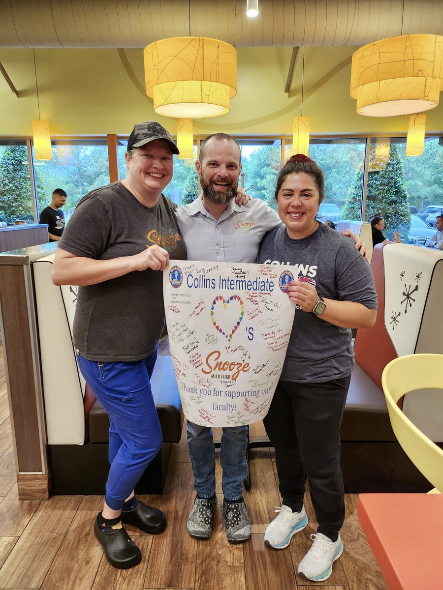 Shout out to @SnoozeAMEatery in #thewoodlands for treating our <a href="/CollinsCobras/">Collins Intermediate, Conroe ISD</a> staff during reading STAAR testing days. #yum #fulltummy #amazingchefandmanagement