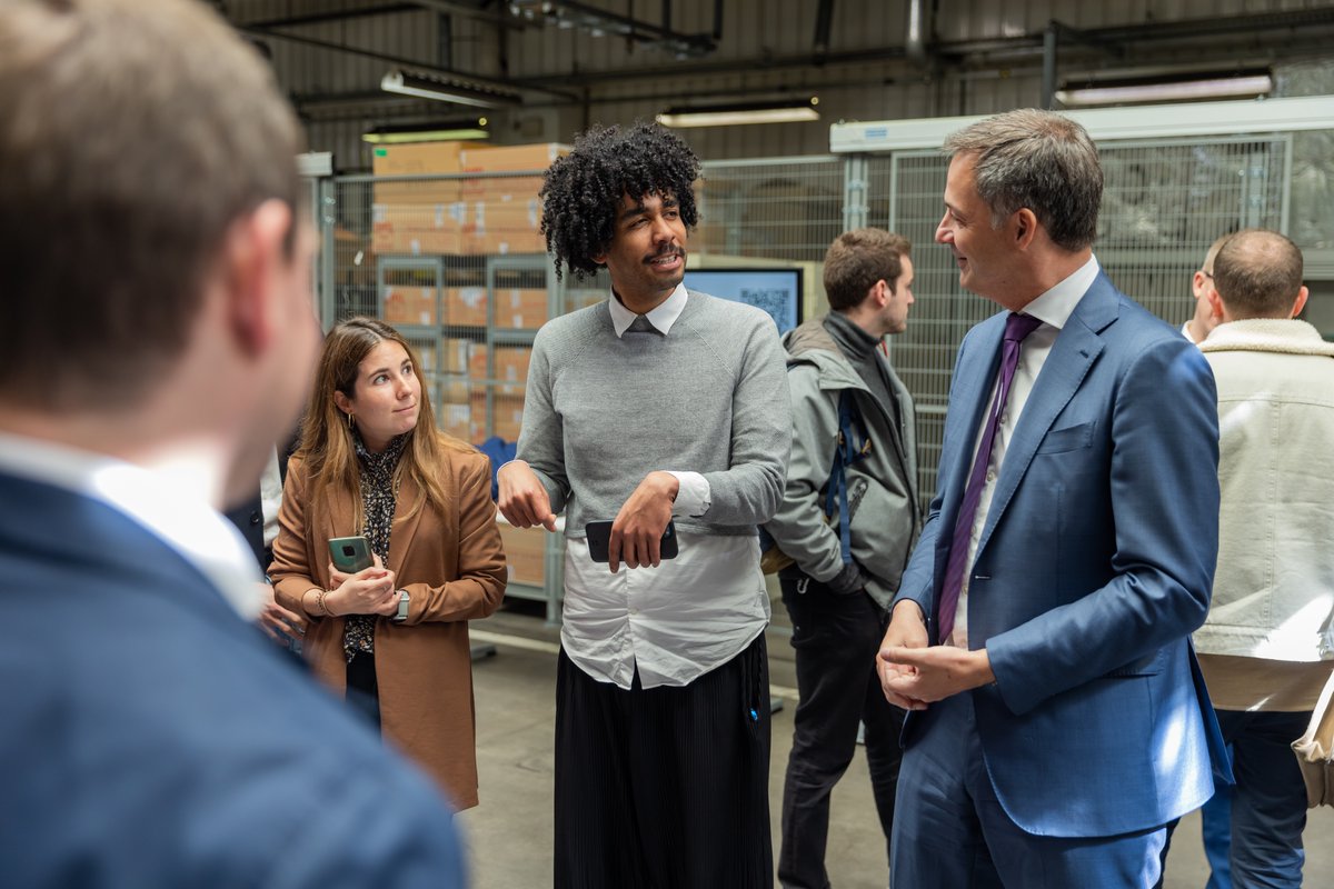 Boeiend bezoek aan <a href="/resortecs/">Resortecs, Recycling made Easy</a>, start-up waar enthousiast team werkt aan revolutie in mode-industrie: oplosbaar en 100% circulair naaigaren. Grote kledingbedrijven staan in de rij om samen te werken.

Mooi verhaal van groene groei en Belgische innovatie die internationaal gaat!