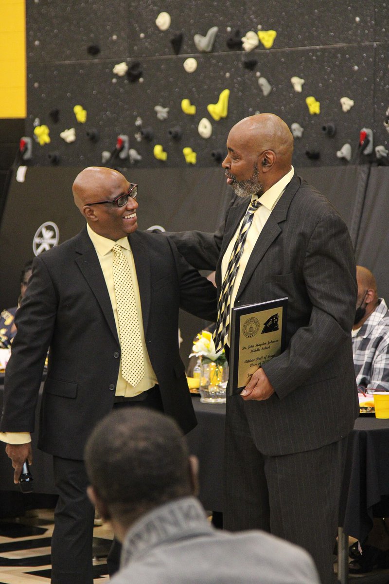 MichaelSharrie1's tweet photo. Johnson Hall of Fame weekend.  Congratulations to all of our Black and Gold Hall of Famers.  #WeAreJohnson https://t.co/GI9kgR0ik8