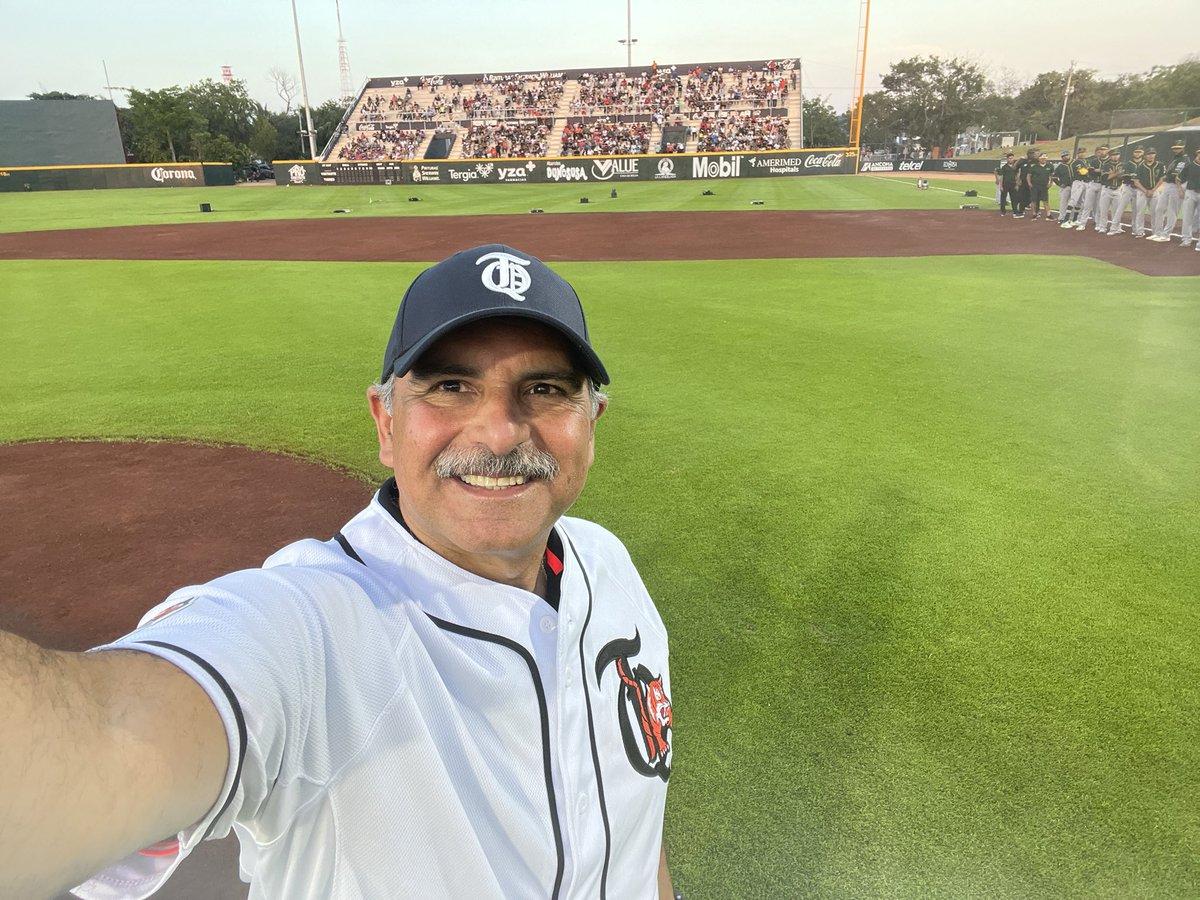 Portilla on Twitter ""Sé feliz a tu manera, porque la felicidad