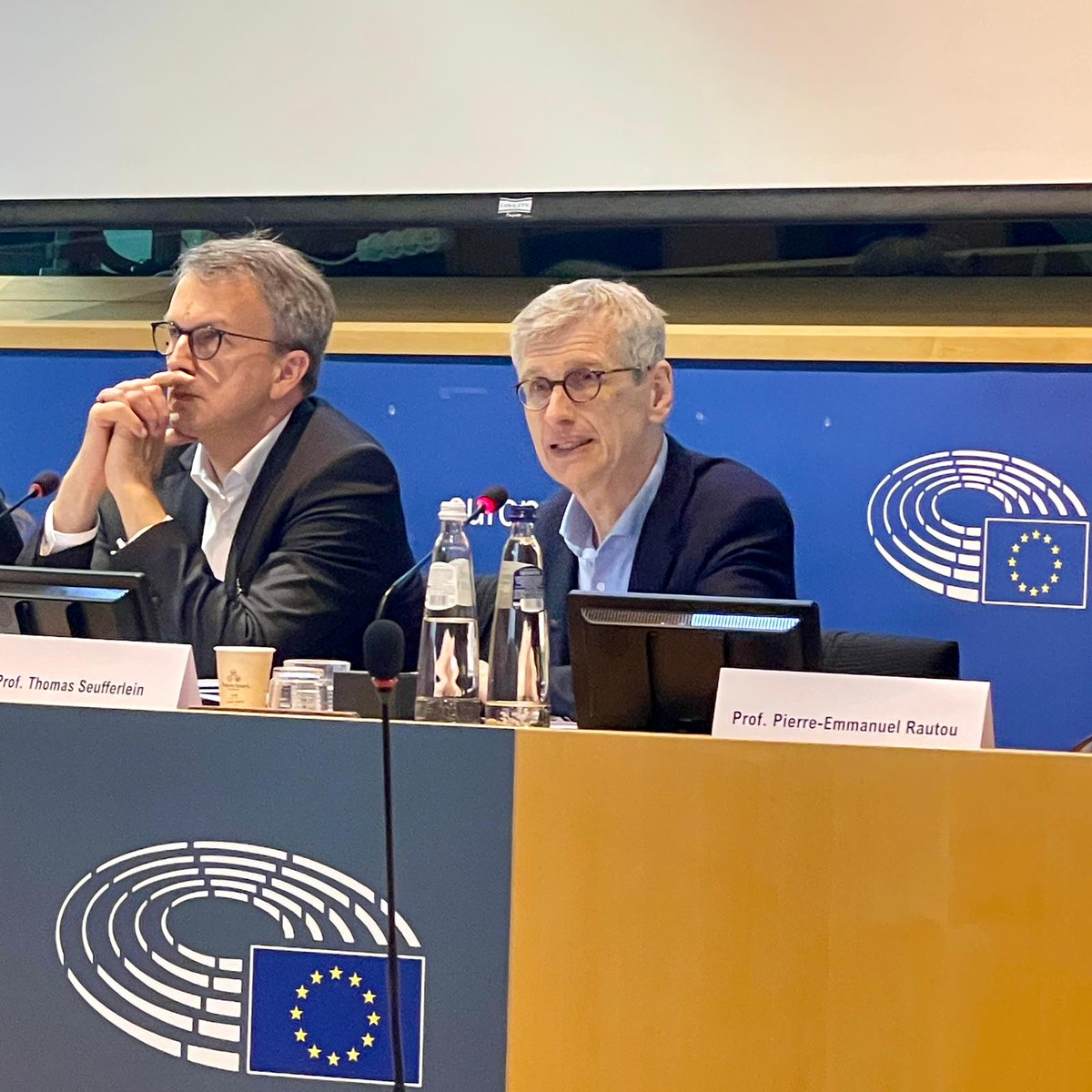 '40 % of all cancers could be preventable,' highlights Prof Seufferlein from the European Society of Digestive Oncology at @my_ueg event happening today in #EuropeanParliament #Brussels! #digestivehealth #digestivecancers #diseaseprevention #myUEGcommunity #EUNewsline