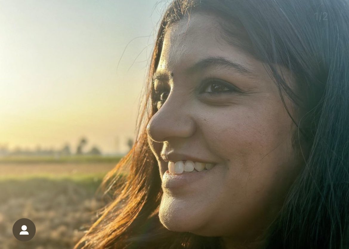 Taco_is_back's tweet photo. I loveeee how Malayalam industry broke the stupid stereotypes and unrealistic expectations from the female leads❤️ https://t.co/GvAZMhsu8z