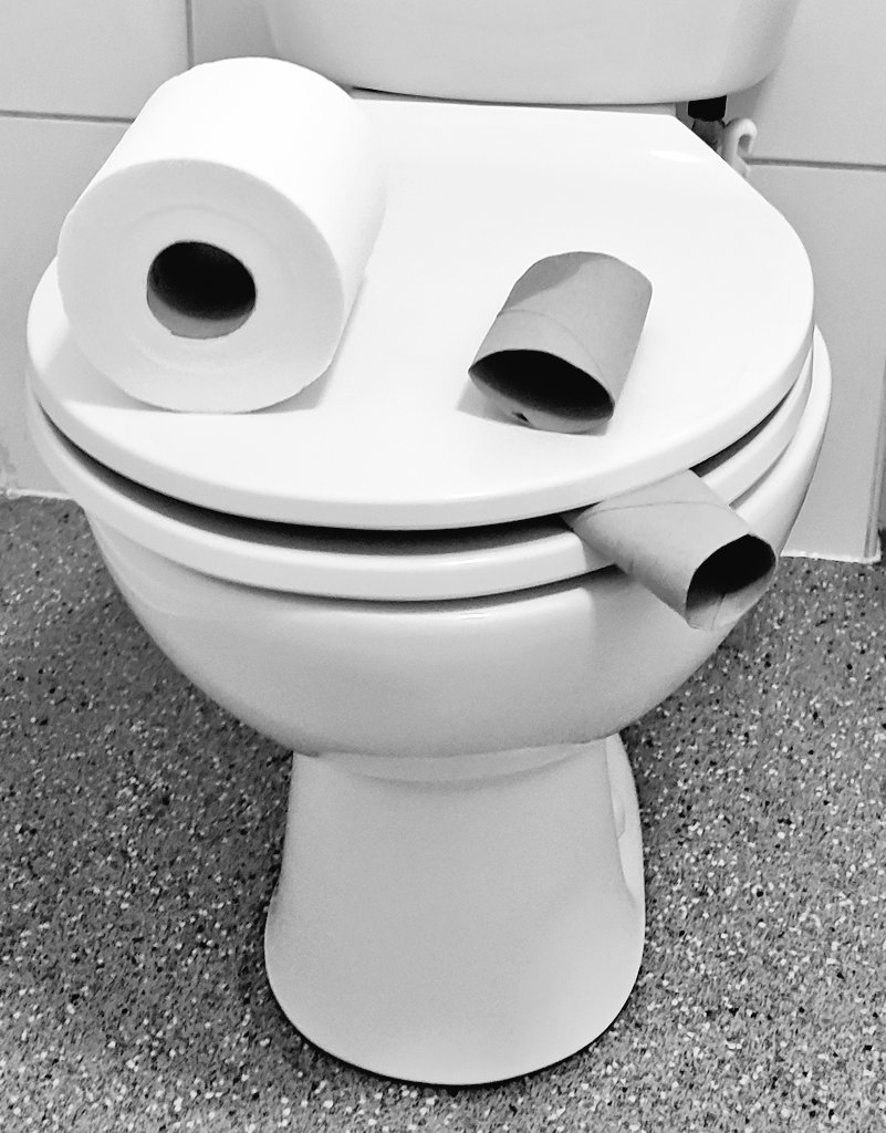 2e0emo's tweet photo. Today's vibe https://t.co/Uk8VlI0r0z