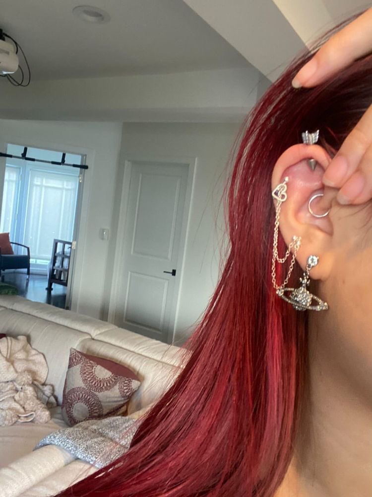 imagine ricky wearing cute vivienne westwood piercings on his ears 

#리키 #RICKY #沈泉锐 #제로베이스원 #제베원