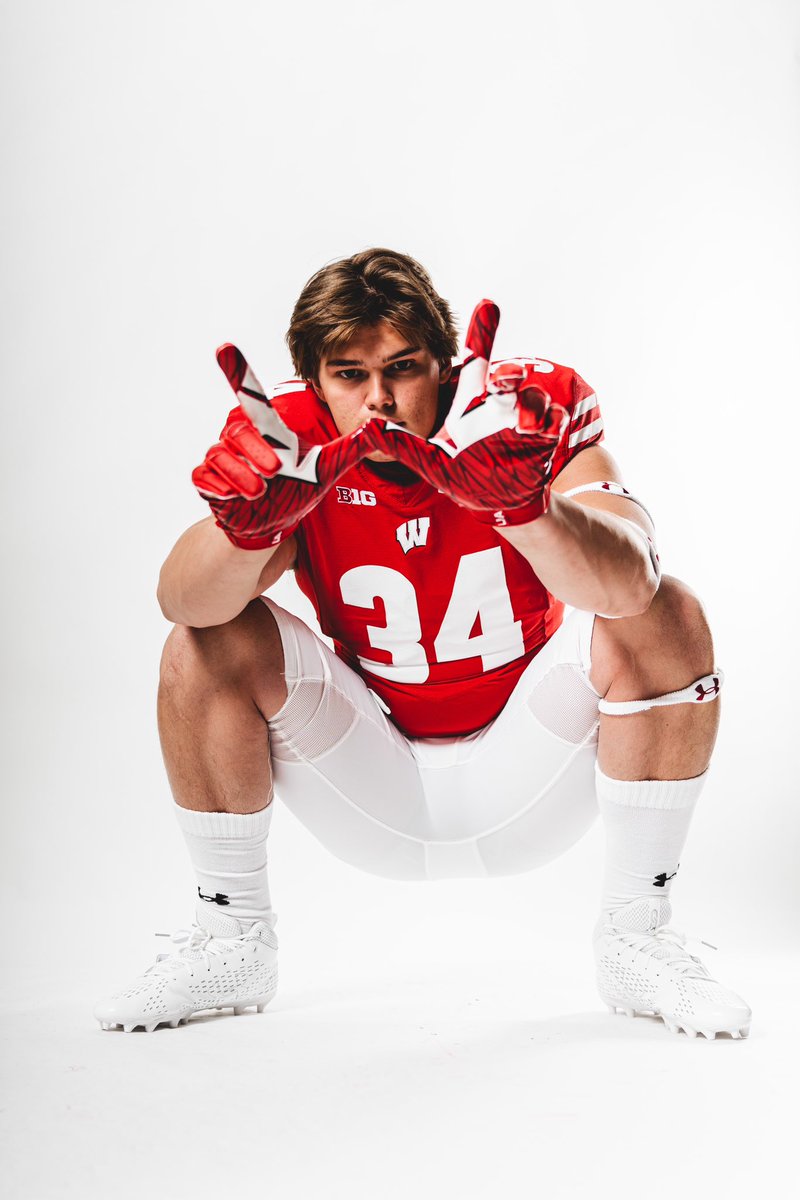 joe barna (@joebarna6) on Twitter photo Excited to receive an offer from the University of Wisconsin!! <a href="/BadgerFootball/">Wisconsin Football</a> <a href="/CoachFick/">Luke Fickell</a> <a href="/G_Scruggs/">Greg Scruggs</a> <a href="/_maximus347/">Maximus Stienecker</a> <a href="/wnfalconfb/">WN Falcon Football ⚡️</a> Excited to receive an offer from the University of Wisconsin!! <a href="/BadgerFootball/">Wisconsin Football</a> <a href="/CoachFick/">Luke Fickell</a> <a href="/G_Scruggs/">Greg Scruggs</a> <a href="/_maximus347/">Maximus Stienecker</a> <a href="/wnfalconfb/">WN Falcon Football ⚡️</a>