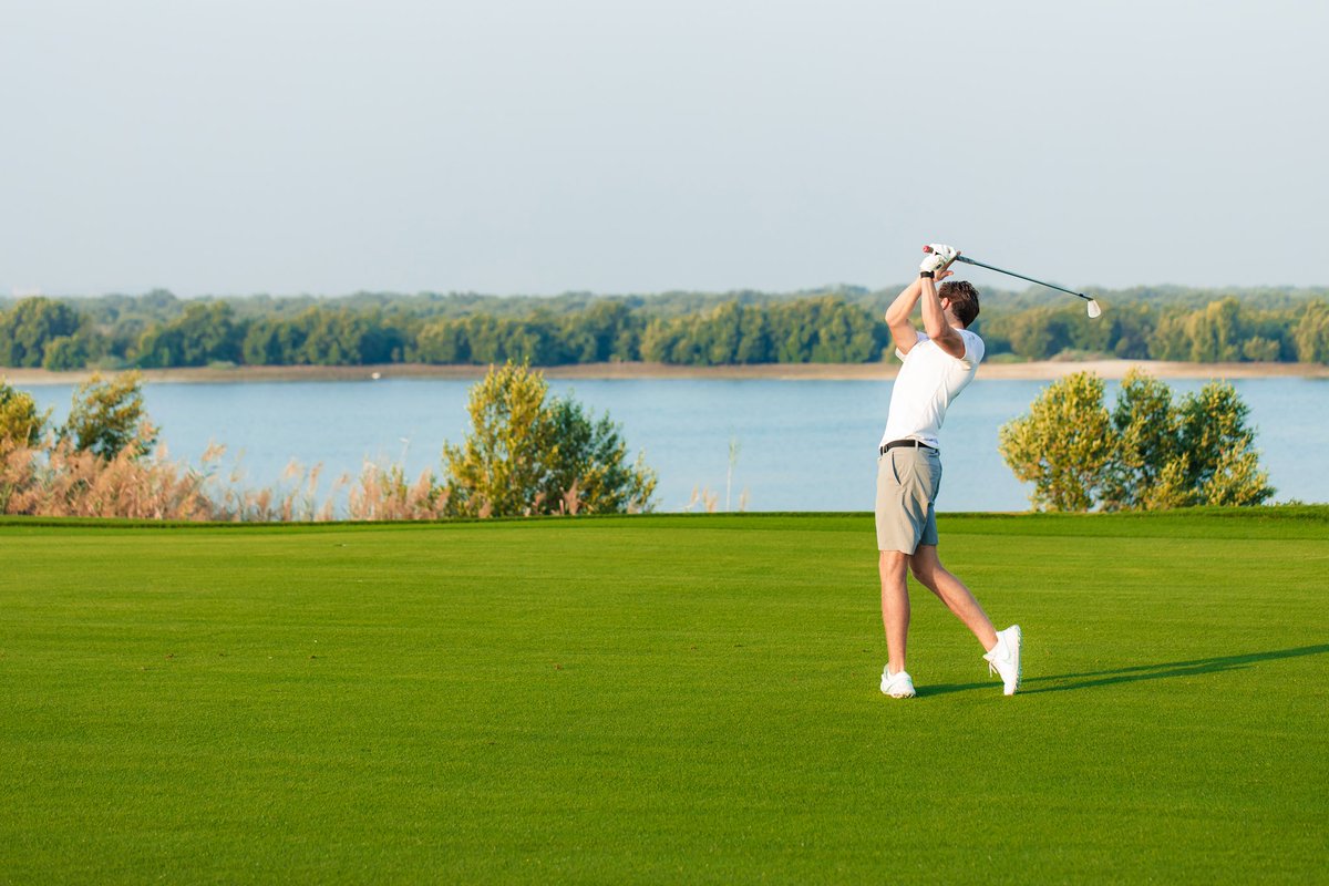 Enjoy a host of unmissable offers suitable for all ages and abilities at the Yas Links Golf Academy. 

Explore lessons, programmes and more at viyagolf.com/yaslinks/acade…

#YaslinksAbuDhabi #GolfAcademy #LearnGolf #ViyaGolf #GolfinAbuDhabi