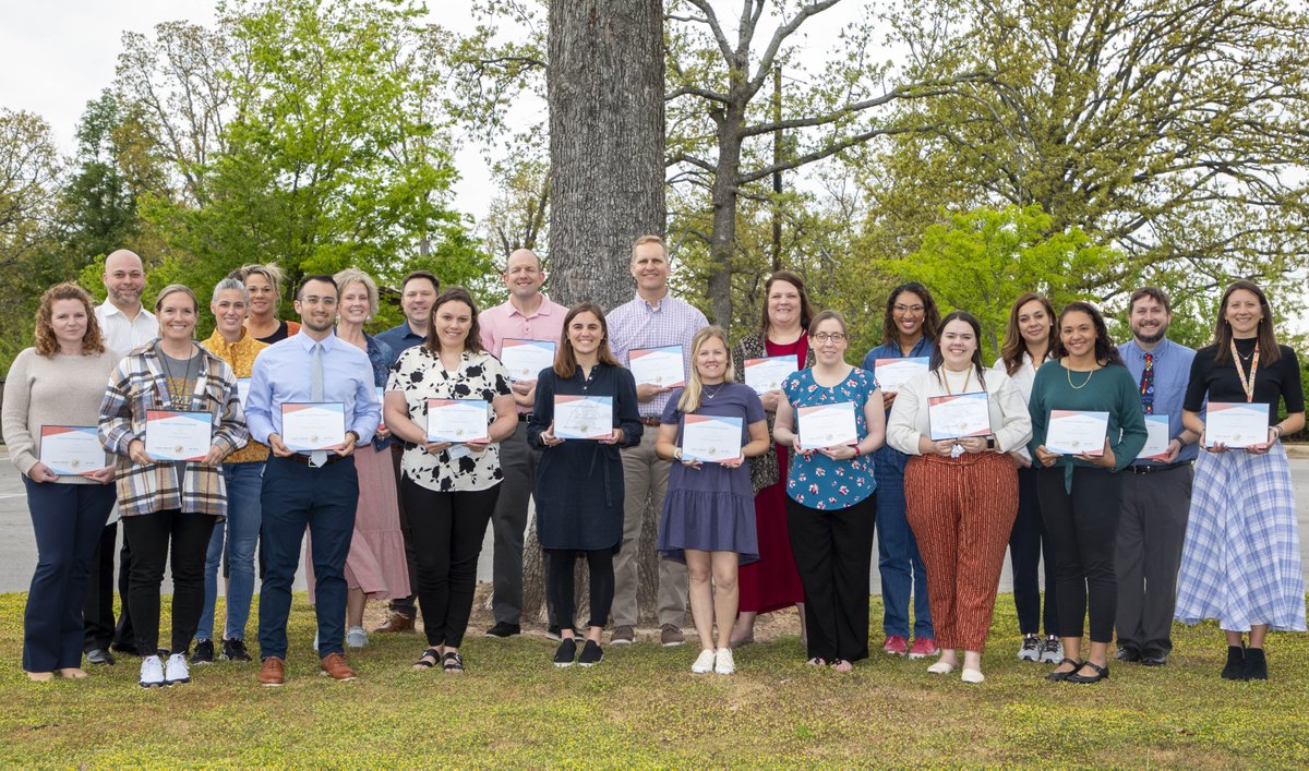 RogersSchools's tweet photo. The Aspiring Leaders Academy wrapped up their 2022-2023 training on Tuesday with focus on instructional leadership. The program prepares certified staff for future leadership positions. Congrats to this class of current and future leaders! #RPSshines https://t.co/u7WGBYLXa4