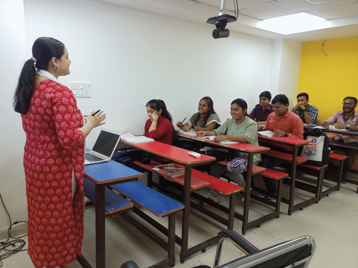 officialCIPatna's tweet image. Our classrooms provide a conducive learning environment where students can focus on their studies and prepare for their future.
Join us and take the first step towards a successful career today!
#CIPatna #FocusedLearning #ClassroomLearning
#CommerceInsights #CA #CS #CMA