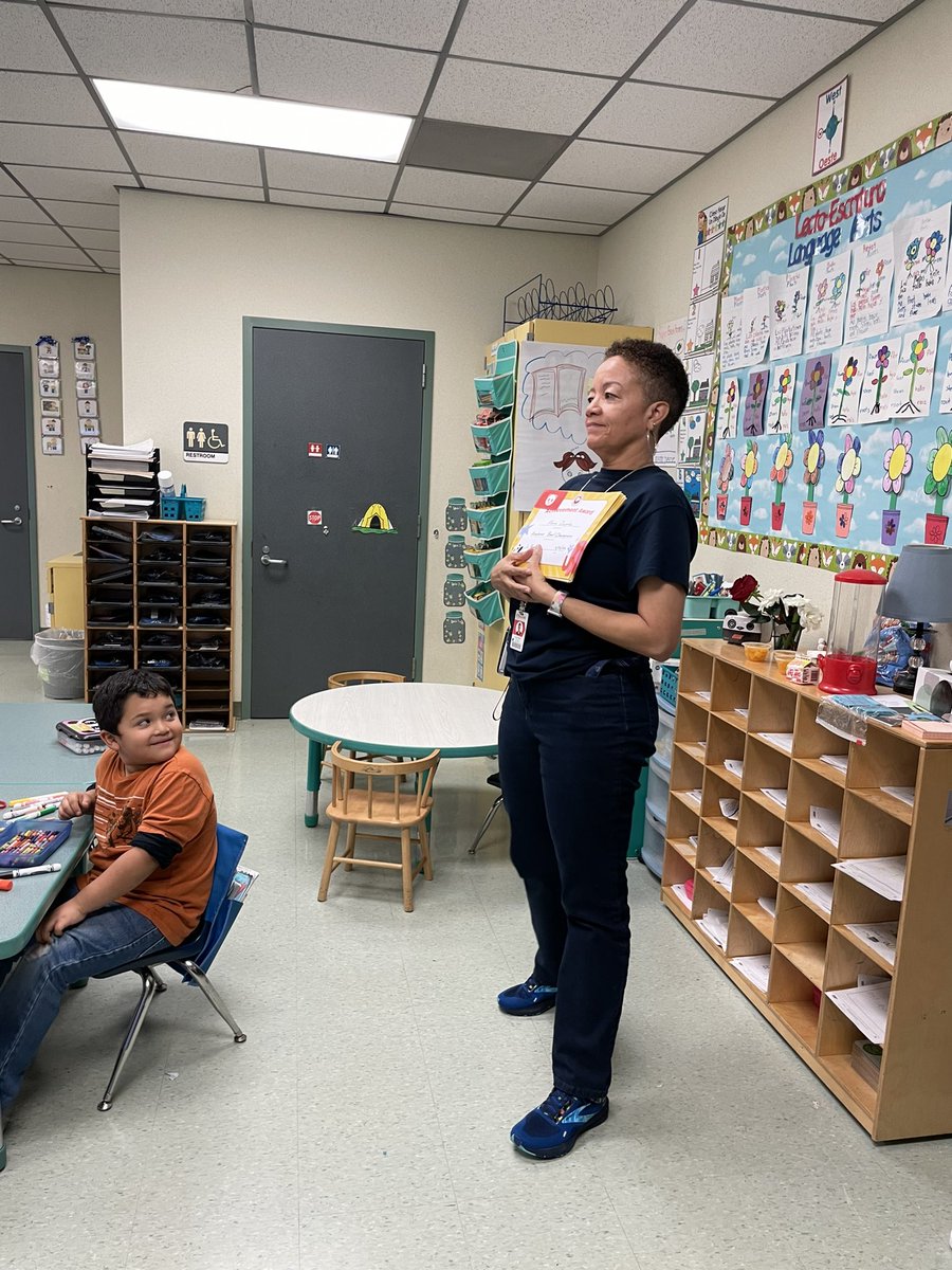 Our Academic Bowl Bilingual Champions Ms.Y.Lopez’s Class! English is up next!