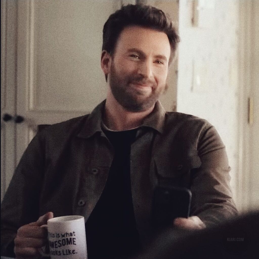 Happy Birthday to my OT, @therosersg! She simply adores #ChrisEvans so here he is from his recent release, Ghosted. 

Rach, I love you and am so grateful for your friendship. Hope you’re having a wonderful day! 🎉🎂🥳 instagr.am/p/Crf_nuZLjog/